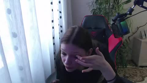 Lina online show from April 13, 10:41 am