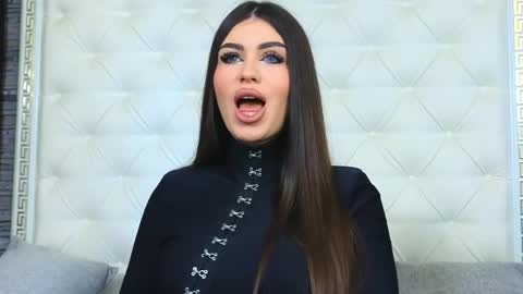 Gabriela online show from April 15, 6:28 am