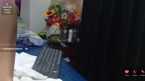 roshy online show from November 18, 3:15 pm