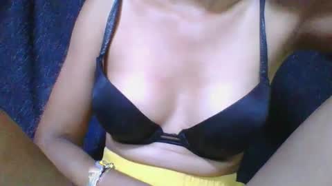 rosia685234 online show from February 7, 10:51 am