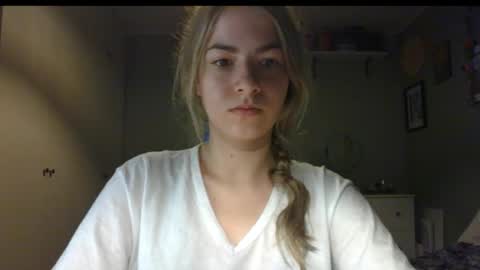 Rosie online show from January 8, 7:47 am