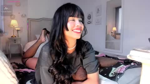 Snapshot of rosie_se chatting on March 7, 10:10 pm Rosieeee  online show from March 7, 10:10 pm