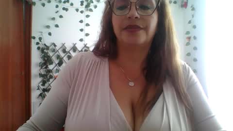 Rossana  online show from November 6, 7:50 pm