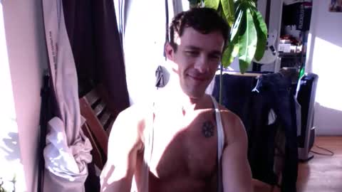 RossCollab online show from November 27, 2:03 pm