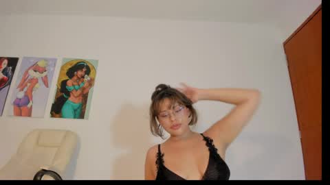 rosse_taylorx1 online show from May 26, 7:09 pm