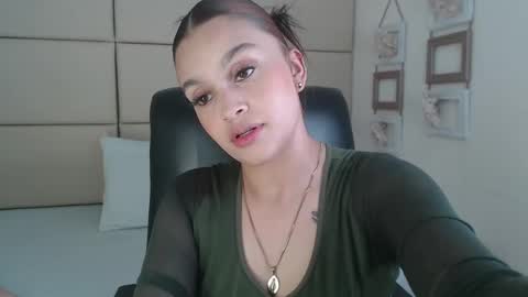 Snapshot of rossi_baker chatting on September 15, 4:30 pm Rossi online show from September 15, 4:30 pm