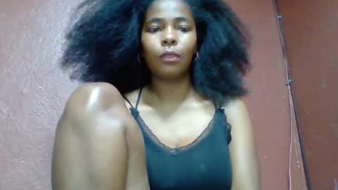 rovaelyah online show from October 11, 7:46 am