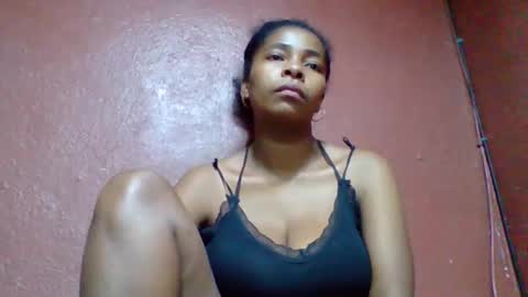 rovaelyah online show from October 12, 8:07 am