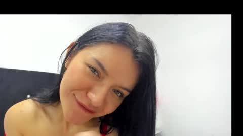 roxanaborns online show from February 24, 6:38 am