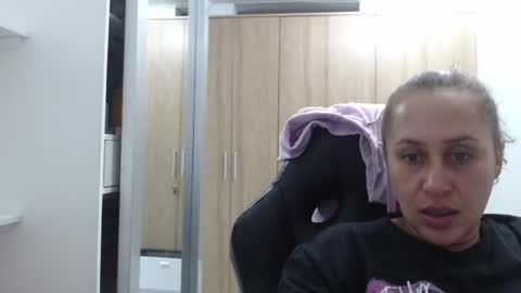 Roxana online show from March 5, 12:38 am