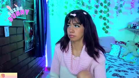 roxxy online show from April 13, 11:31 pm