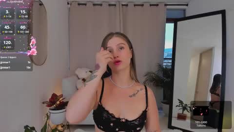  R O X I E  online show from September 20, 10:35 pm