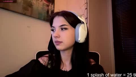 Hana online show from March 27, 3:13 pm