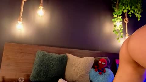 Roxx IG  online show from November 25, 9:46 pm