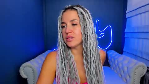 Roxy online show from September 19, 2:16 am