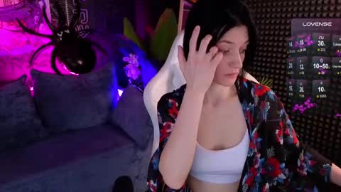 roxy_riot_ online show from October 25, 2:12 am