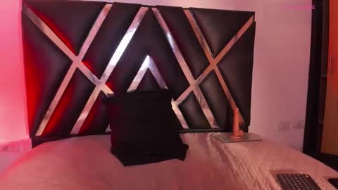 Roxxy Queen online show from January 17, 11:19 am