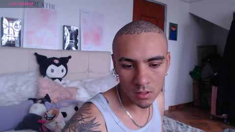 Davinchys and Trinity online show from April 3, 4:03 pm