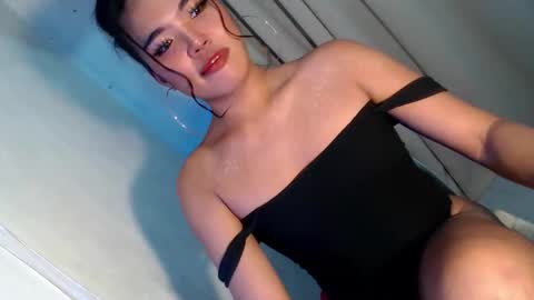 royaltymarcela6969 online show from January 19, 4:33 am