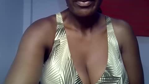 rozie34 online show from March 3, 6:59 pm