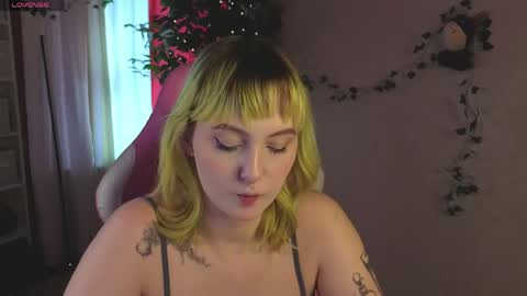 Roziett online show from April 20, 8:50 am