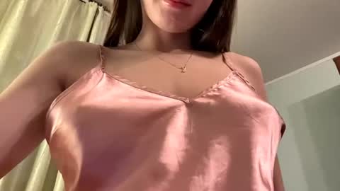 Adel online show from July 2, 8:47 pm