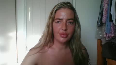 rubyredxxxoxxx online show from May 24, 6:53 am