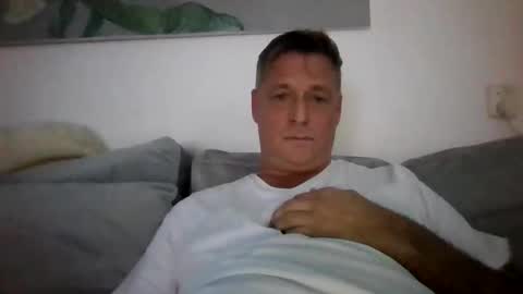 Snapshot of rudeski chatting on October 25, 3:34 pm rudeski online show from October 25, 3:34 pm