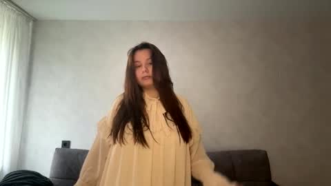 Lizzy online show from May 11, 6:09 am