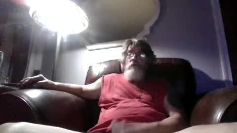 Snapshot of runningaround60 chatting on September 28, 3:04 am runningaround60 online show from September 28, 3:04 am