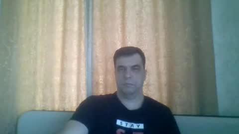 rusqadisx online show from April 23, 4:42 am