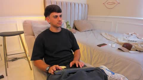 Russ online show from March 22, 8:24 pm