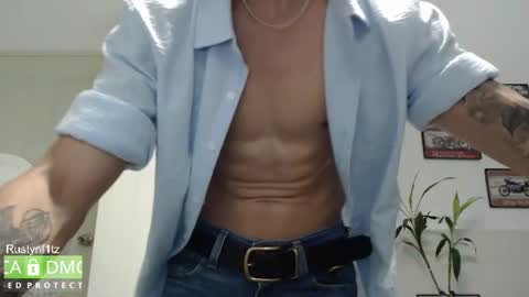 MillionDollarGuy online show from July 26, 5:16 am