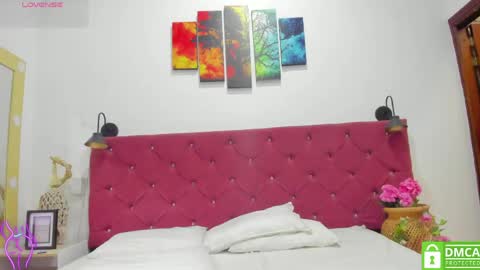 Ruth online show from April 22, 12:12 pm