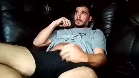 ryan198650 online show from April 26, 11:46 pm