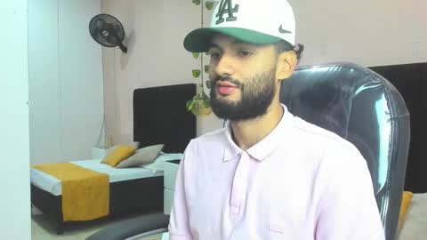 ryan_jackson_ online show from November 12, 6:05 am