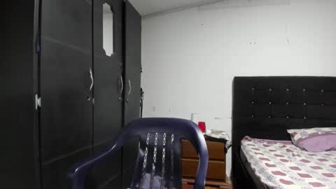 ryan_xc1 online show from March 9, 3:00 am