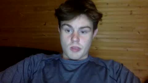 ryanhung_57 online show from January 16, 4:07 am