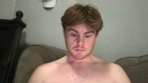 ryanhung_57 online show from October 14, 2:47 am