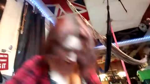 ryliemackenzie93 online show from April 21, 8:27 pm