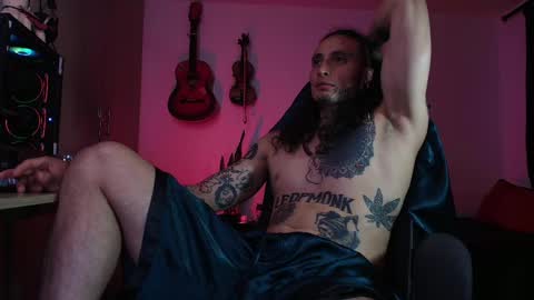 leopmonk help me reach 100 thumbs up online show from April 21, 2:51 am