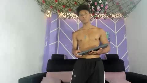 s_d_b_hot online show from April 3, 7:43 pm