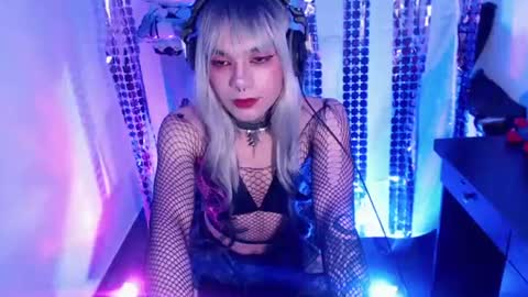 Isabella online show from July 23, 1:08 am