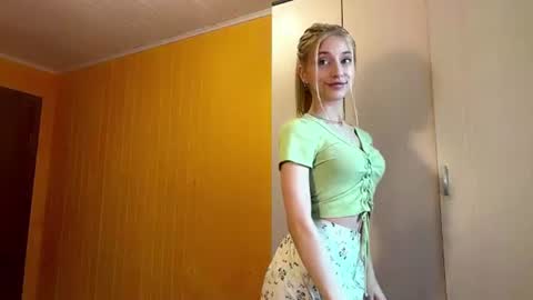 Sabina online show from July 25, 4:16 pm