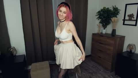 Sabrina online show from December 4, 8:58 am