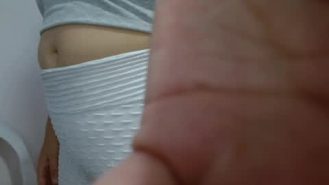 sabrina81_ online show from April 6, 4:46 am