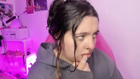 Ig  online show from September 15, 11:44 am