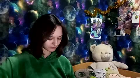 Adele online show from April 3, 8:10 am