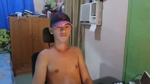 Sachu01 online show from April 17, 11:45 am