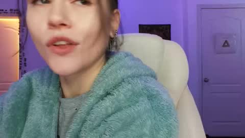 Sadie Renee  online show from January 16, 1:14 am